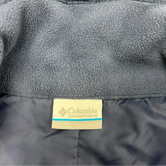 Columbia mix it around vest - Picture 6 of 15